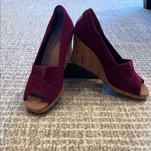 New Toms Plum Wedge Shoes with Peep-Toe Design